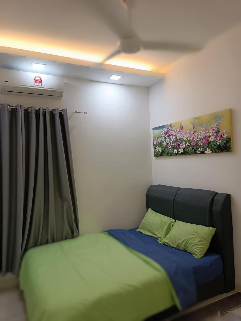 Qaisara D'Savanna Homestay@Southville City Bangi Εξωτερικό φωτογραφία